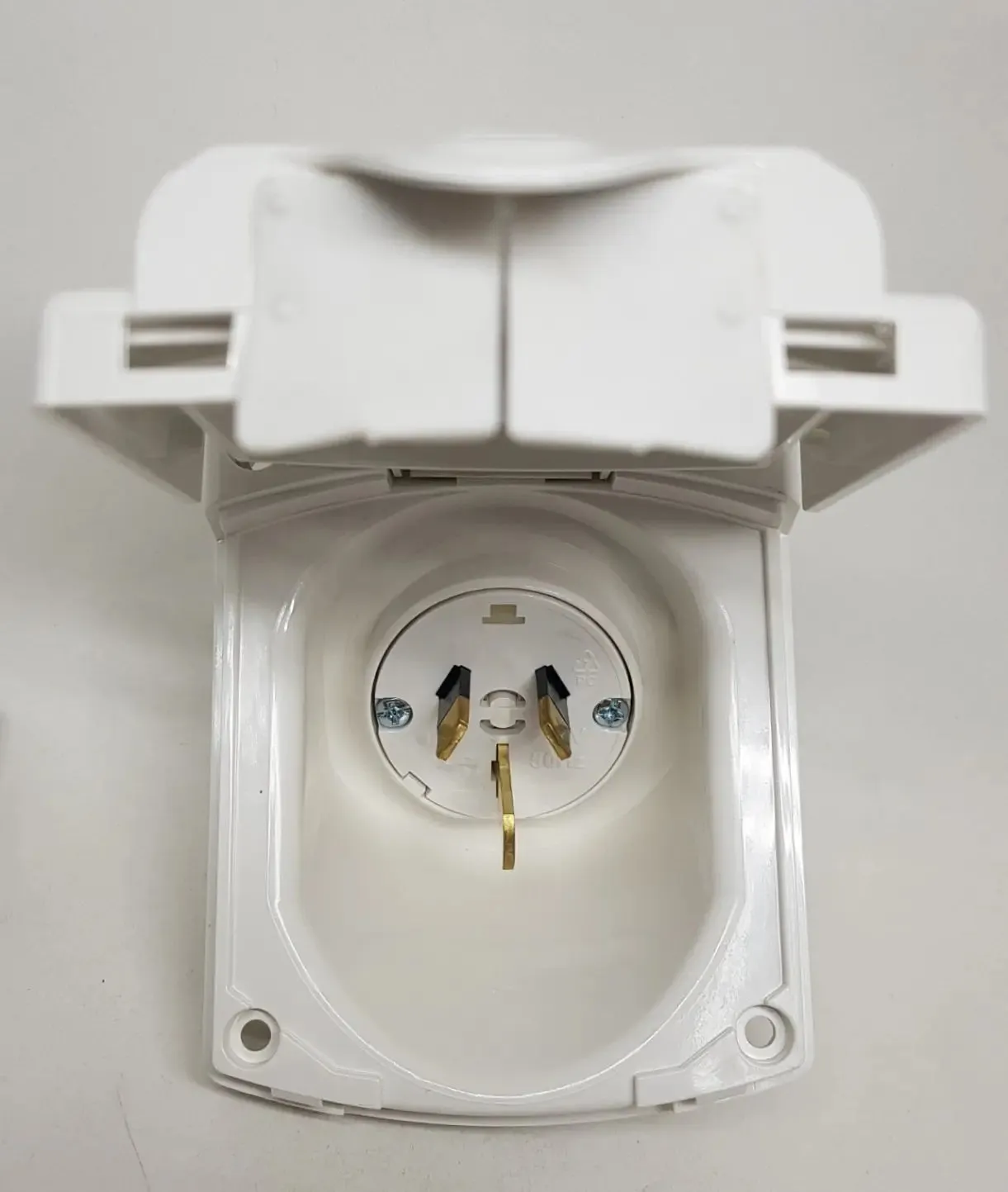 Clipsal External 15amp Power inlet 240volt White New Type