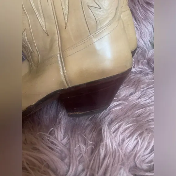 Dan Post Western Boots size 7.5  -Beige Super soft comfy