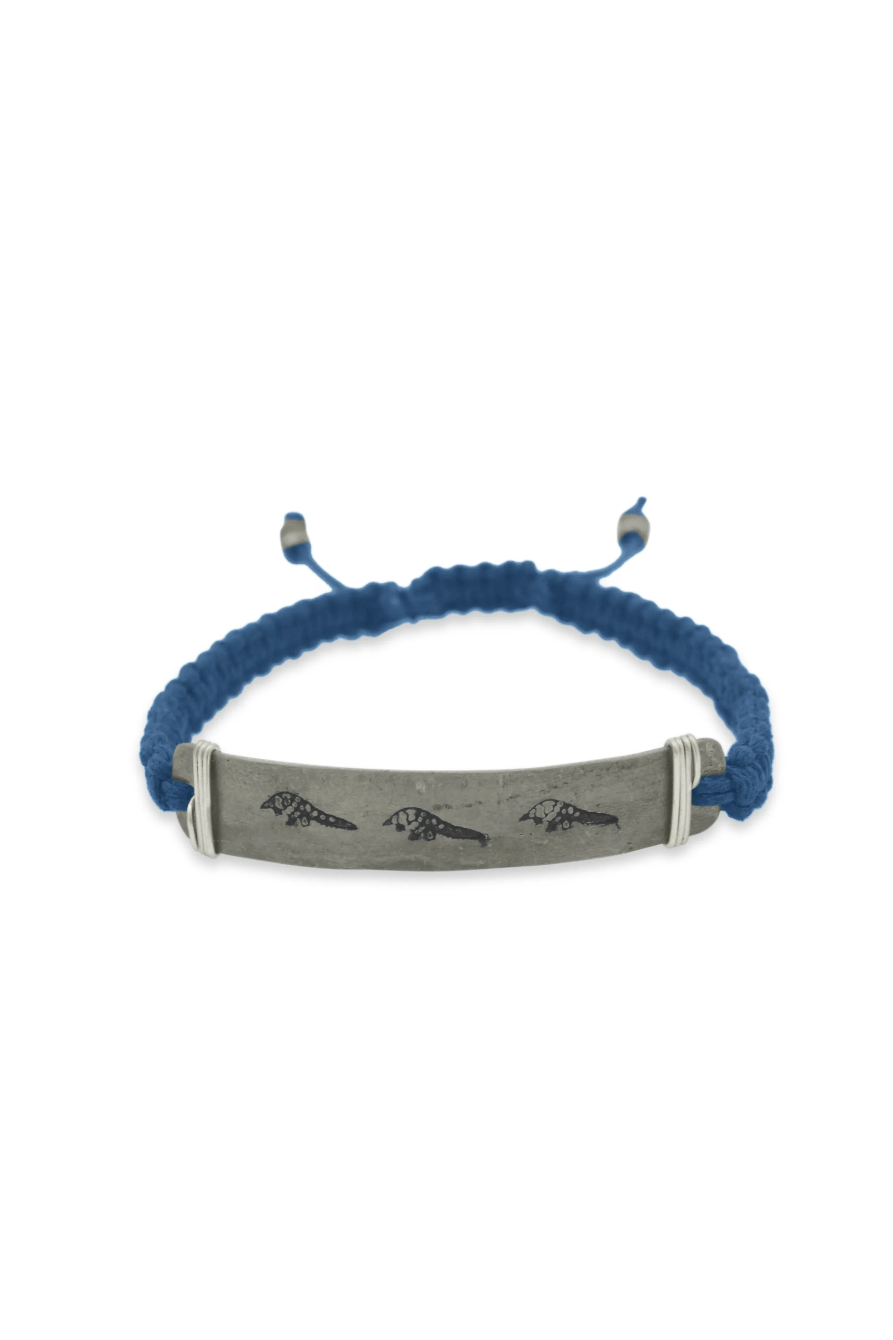 Hammered snare bracelet with pangolin stamp