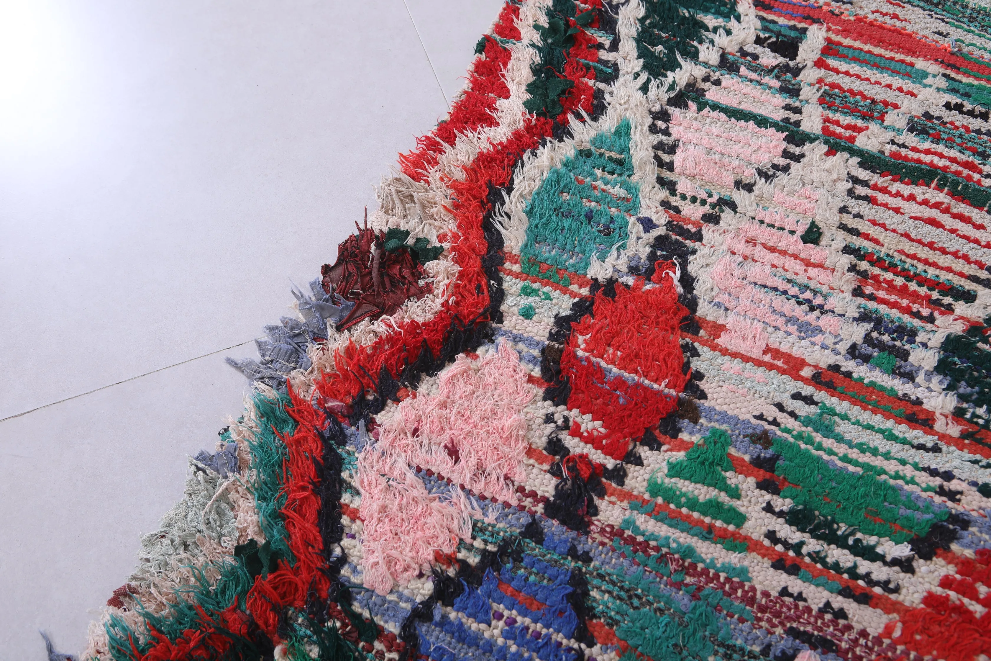 Moroccan Berber Rug – Colorful Geometric Design - 2.6 X 5.6 Feet