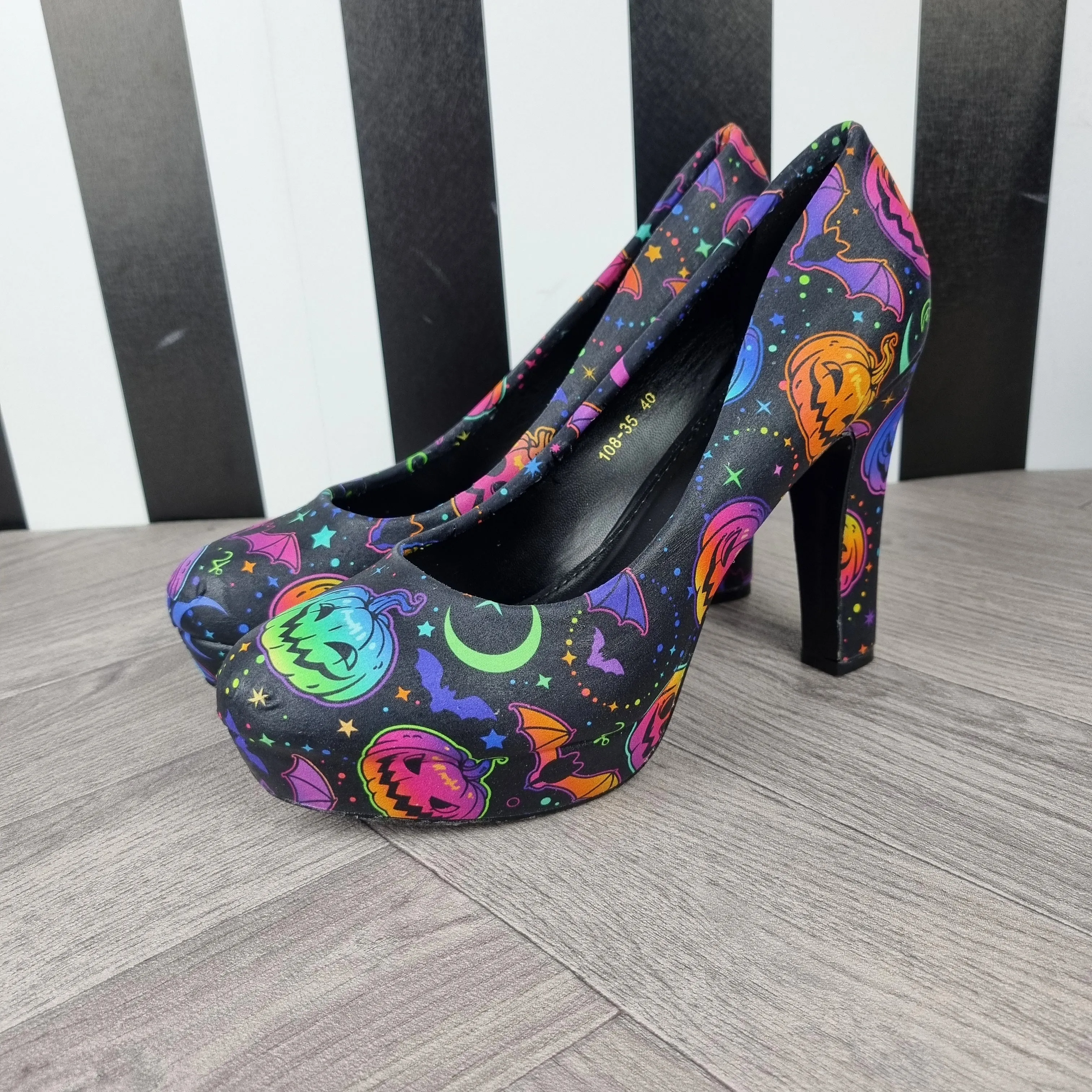 Neon Halloween Pumpkins High heels
