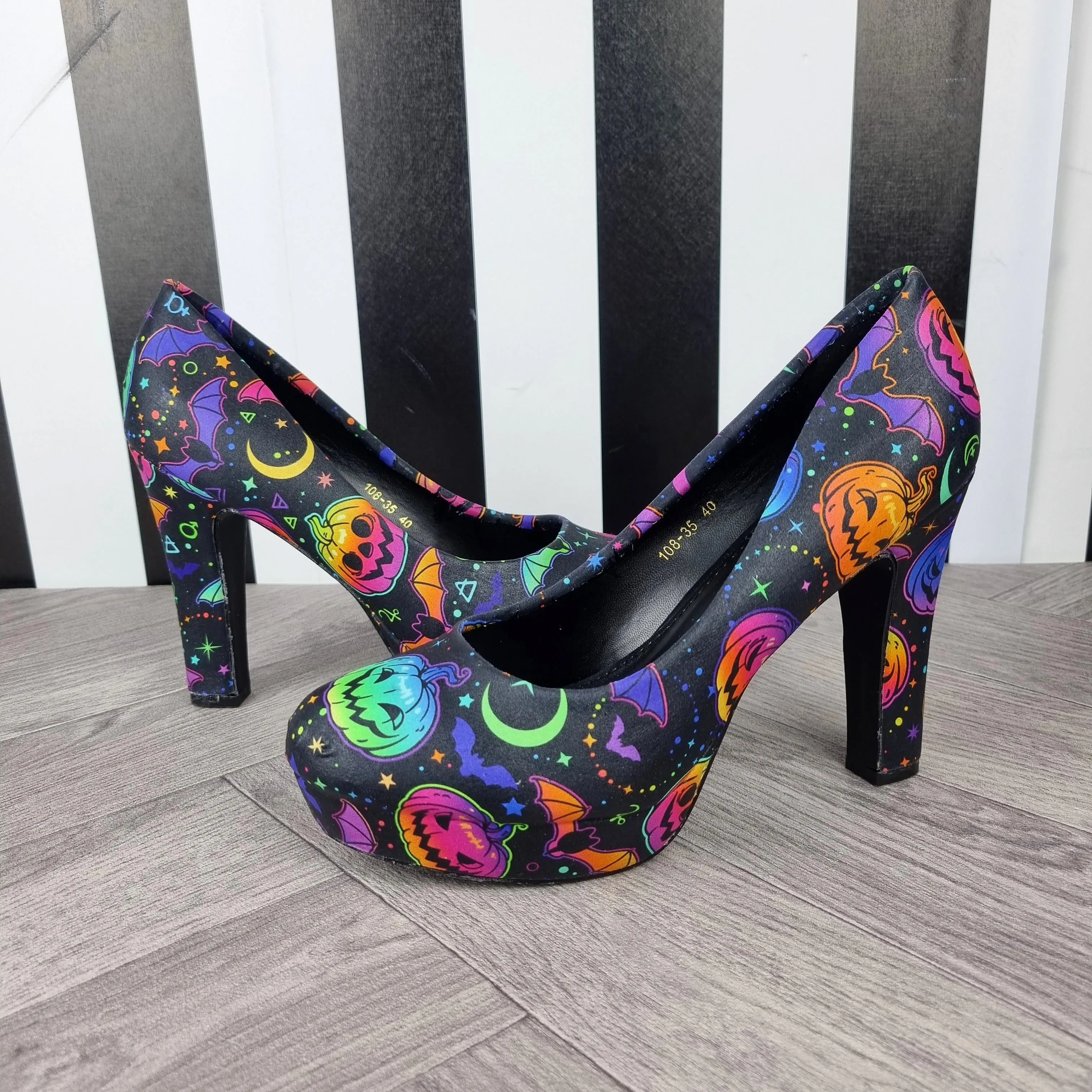 Neon Halloween Pumpkins High heels