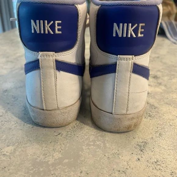Nike shoes Nike Blazers Mid ‘77, purple youth Size 4.5