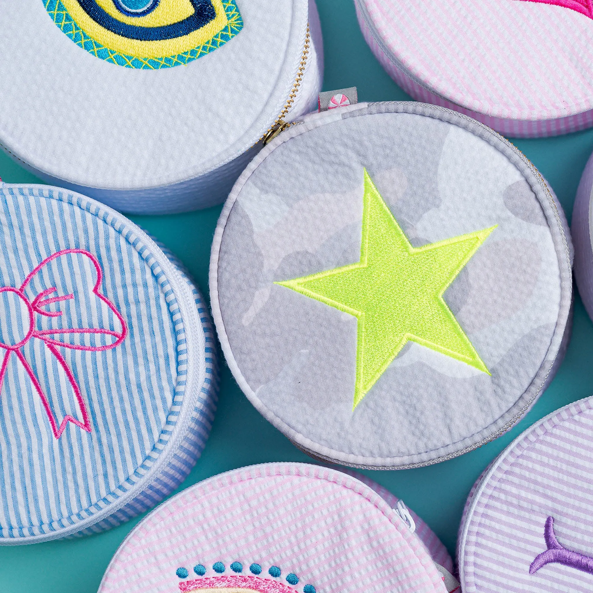 Personalized Seersucker Snow Camo Round Multi Purpose Pouch