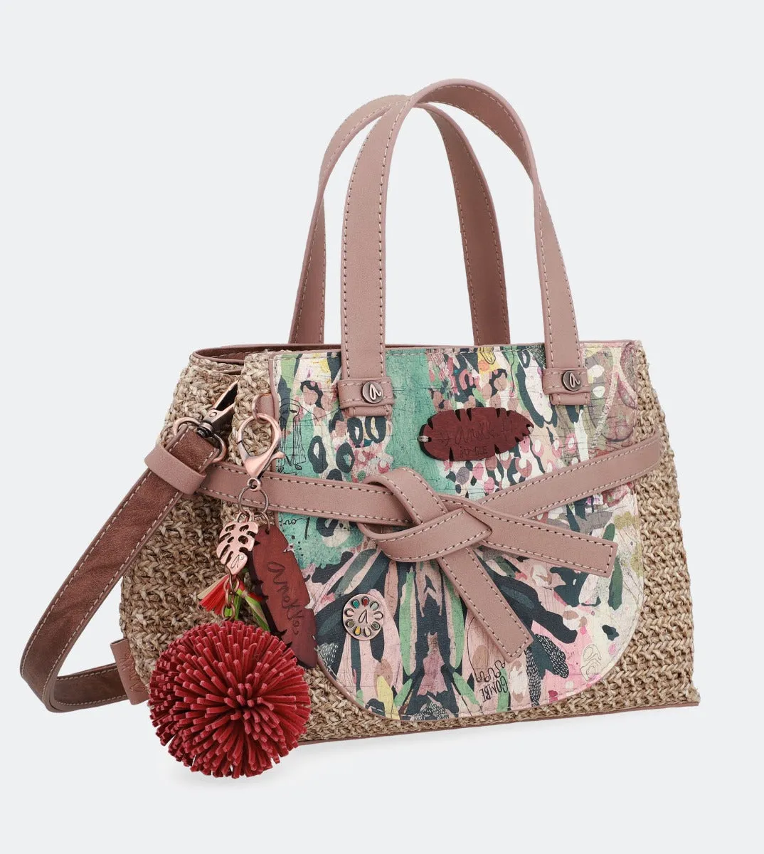 Raffia bowling bag with a bow