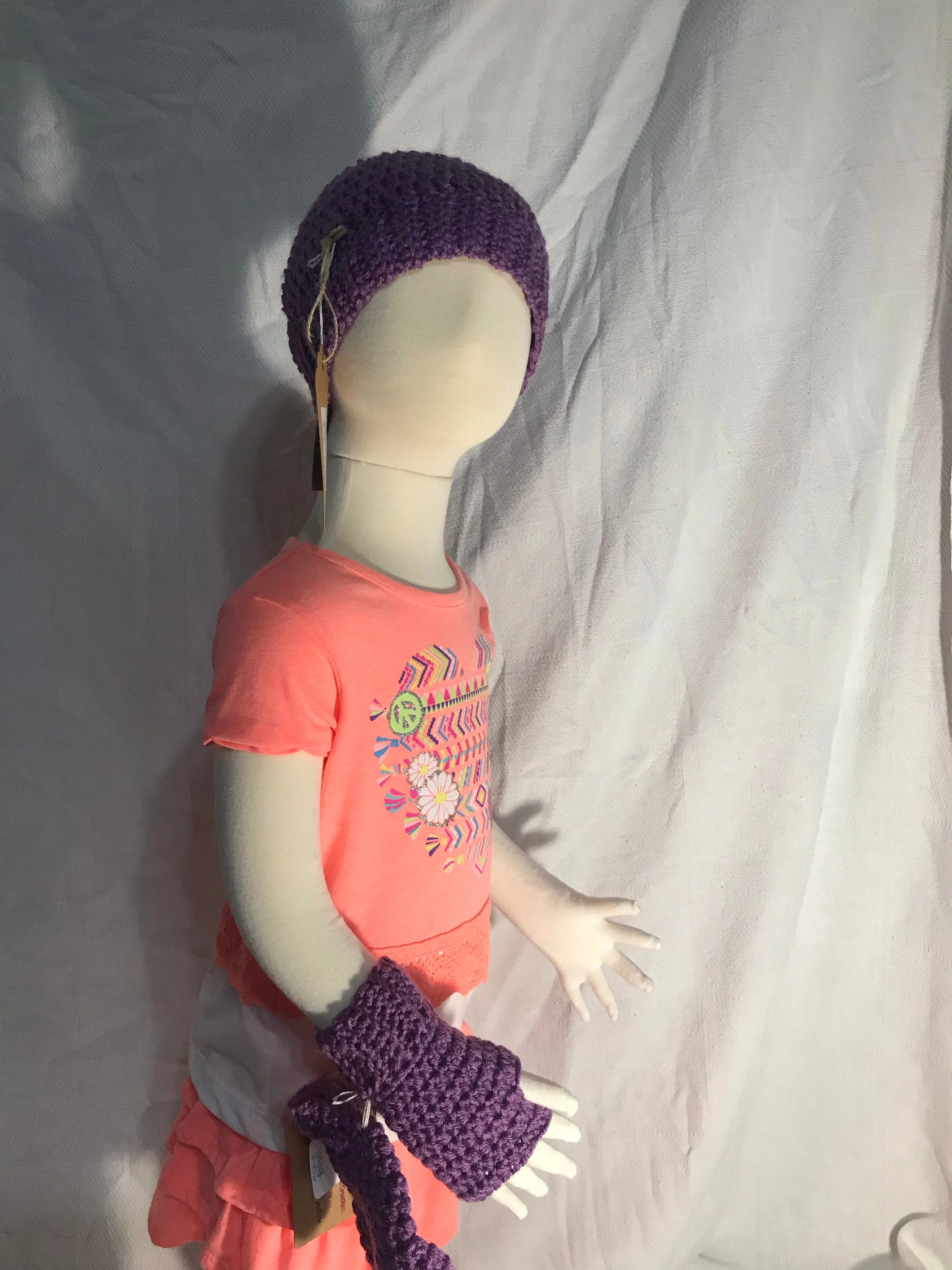 Small Beanie Hat w/ Ribbing (Simple)