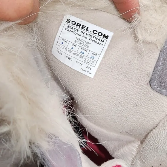 Sorel Joan of Arctic Faux Fur Lace Up Grey/Pink/Black Winter Snow Boots 4