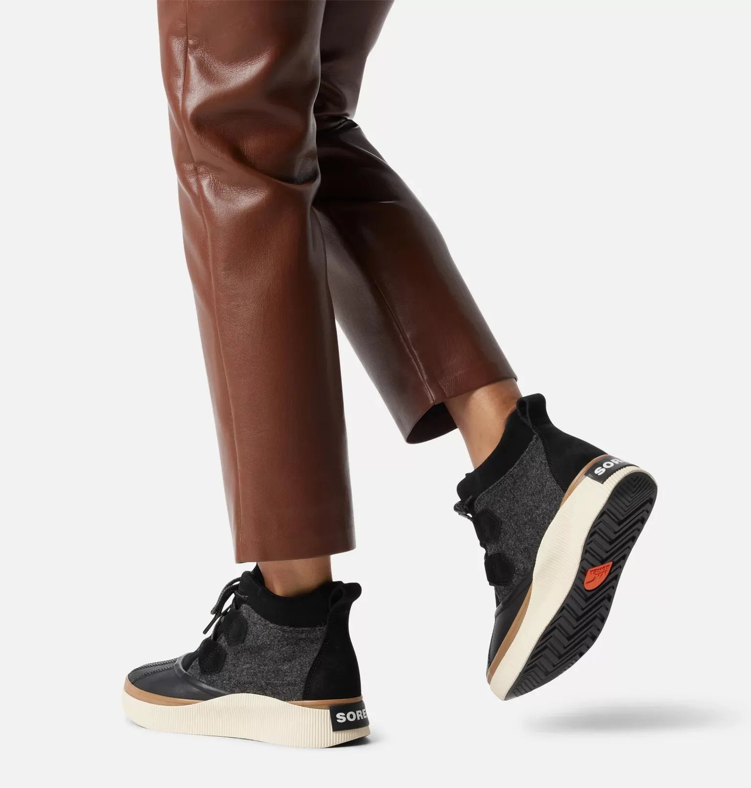 Sorel Out N About Boot - Black/Chalk