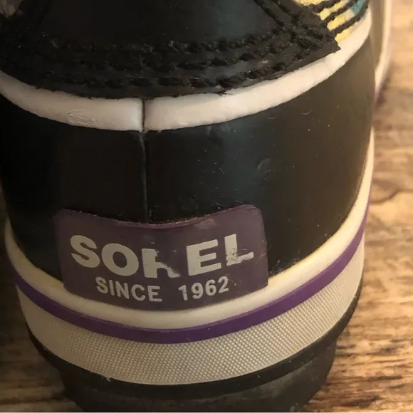 Sorel Polka Dot Duck Boot Rain Boots Snow Boots lids size 3 VGUC so cute