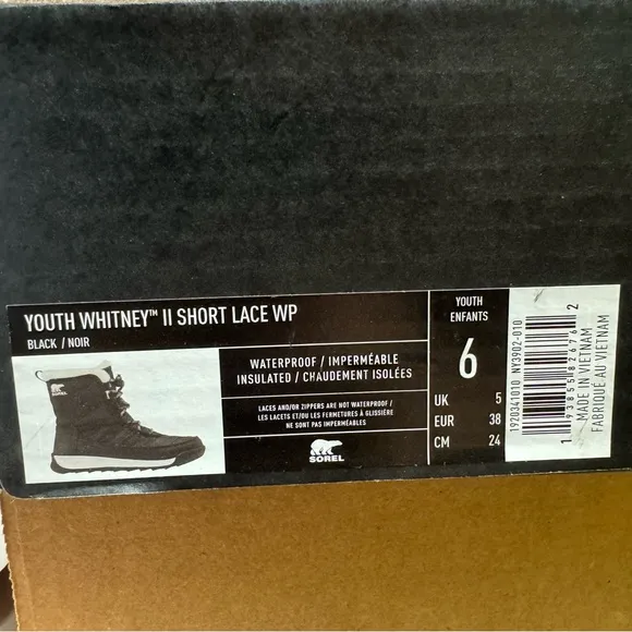 Sorel Whitney II Short Lace Waterproof Boot Black Size 6 M Big Kid