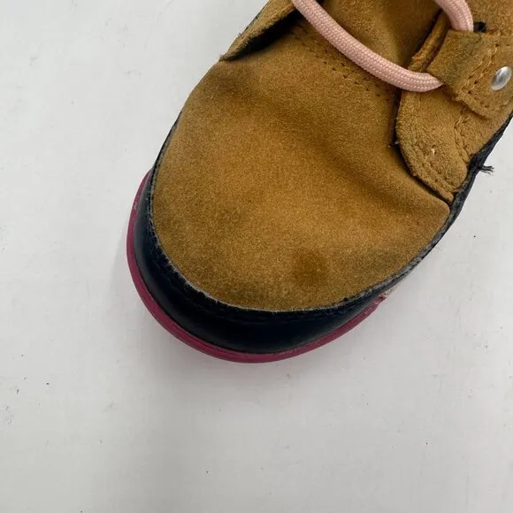 SOREL Youth Joan of Arctic Boot in Omega Taupe, Gum youth size 12