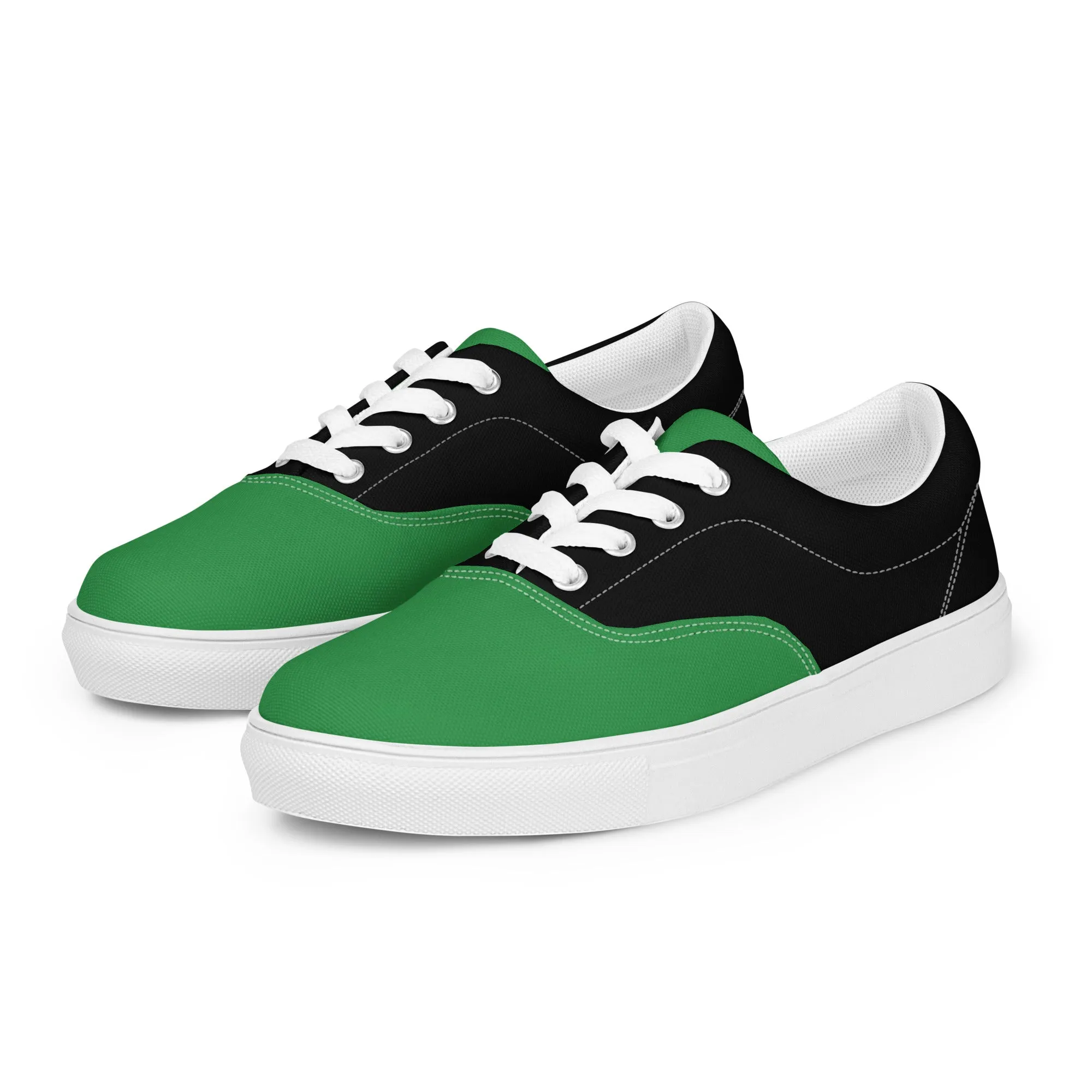Women’s lace-up canvas shoes